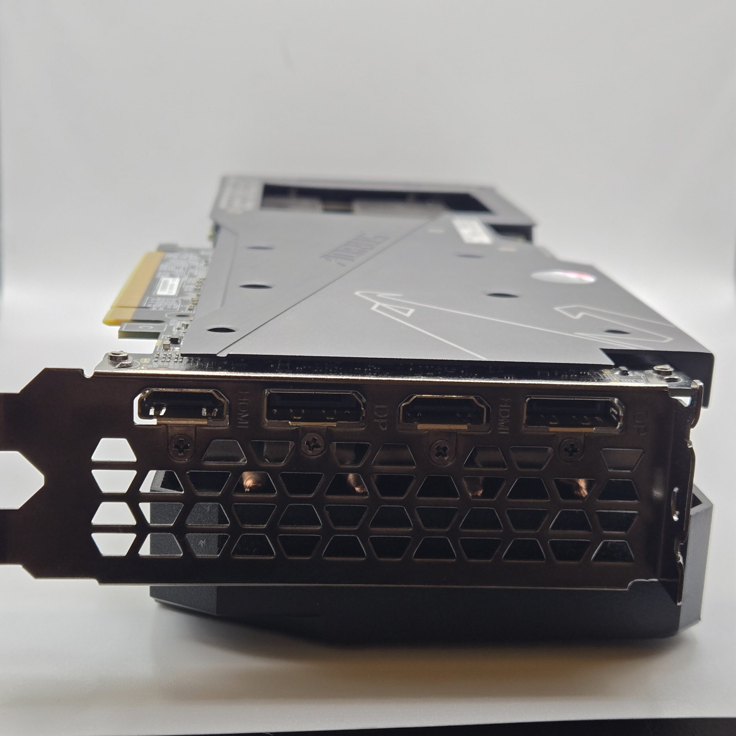 Gigabyte AORUS RTX 3060 ELITE 12G Rev 2.0 | Tested & Working | RGB Lights - Image 4